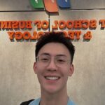 Tìm hiểu chi tiết về tác giả Knight